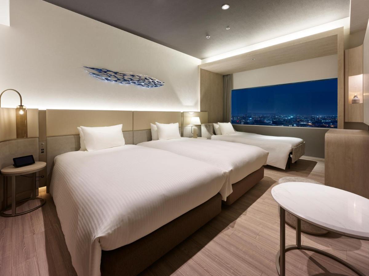 Mitsui Garden Hotel Yokohama Minatomirai Premier Exterior photo Deluxe Twin