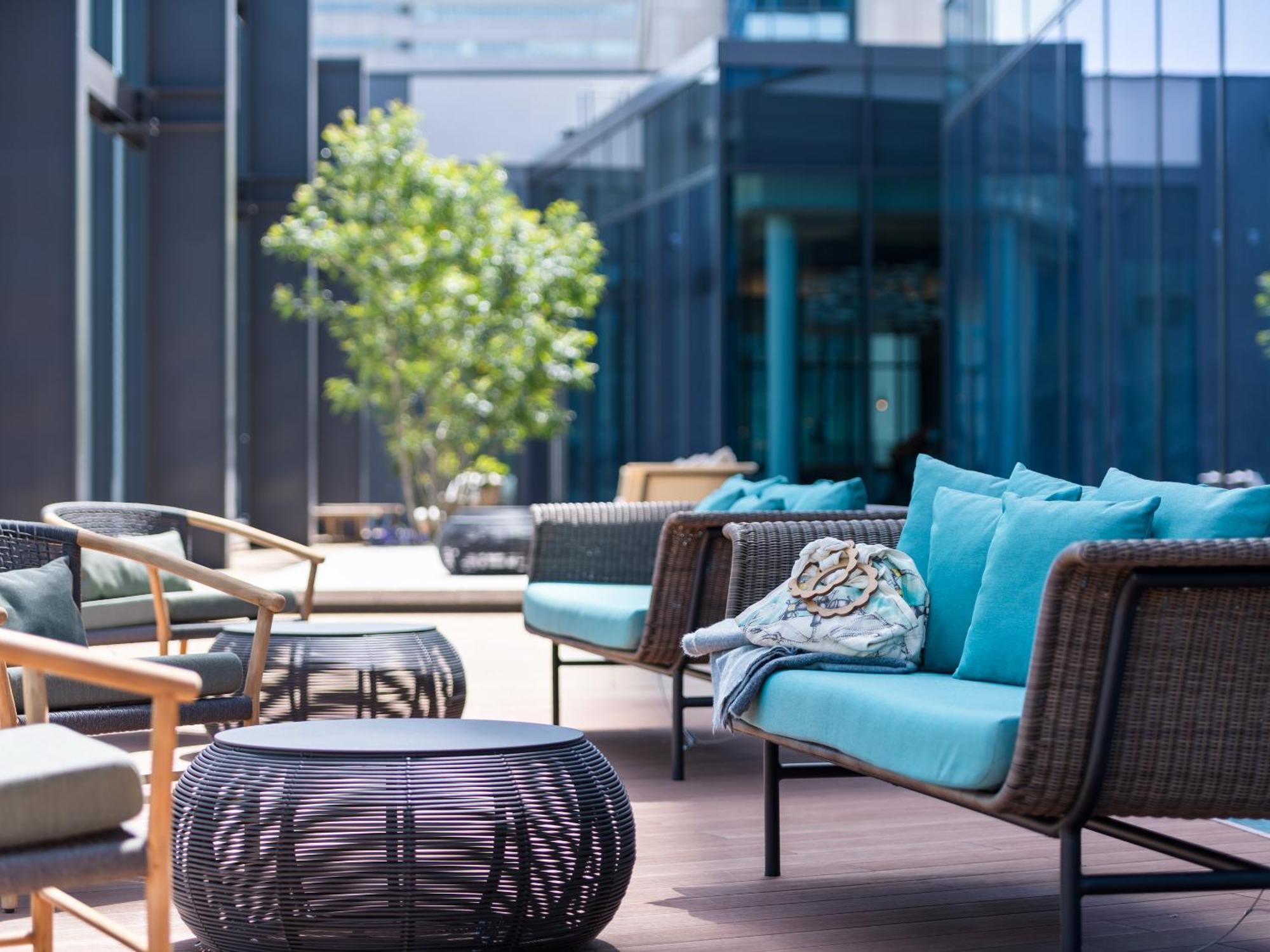 Mitsui Garden Hotel Yokohama Minatomirai Premier Exterior photo The Terrace