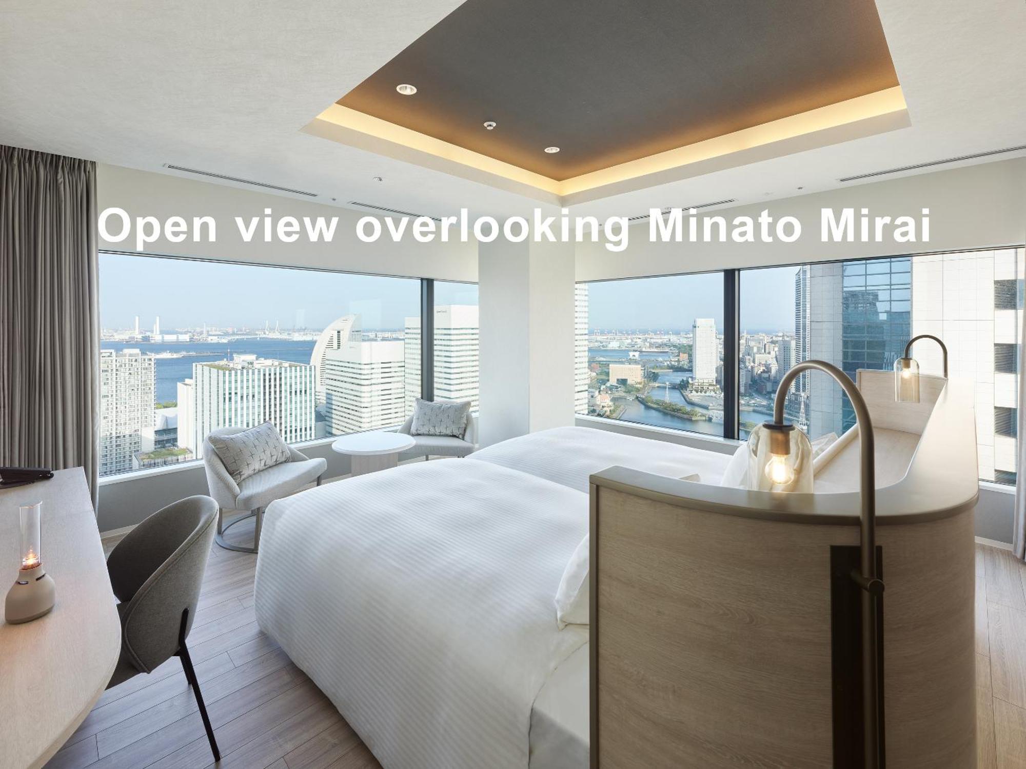 Mitsui Garden Hotel Yokohama Minatomirai Premier Exterior photo Open view overlooking Minato Mirai