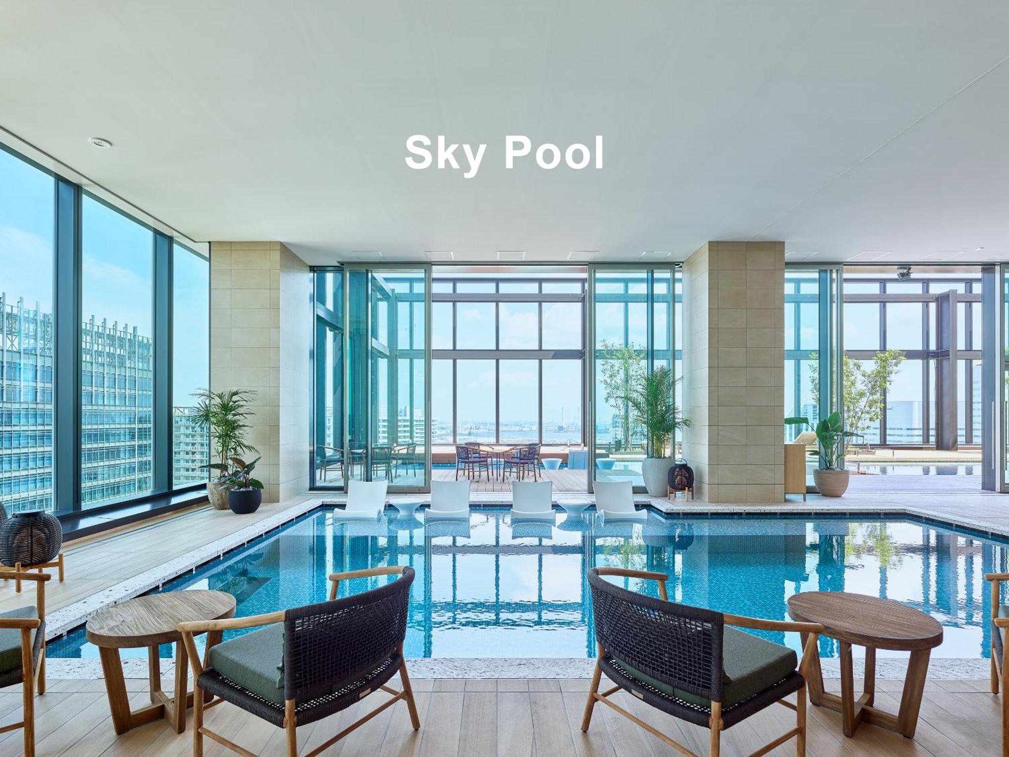 Mitsui Garden Hotel Yokohama Minatomirai Premier Exterior photo Sky Pool